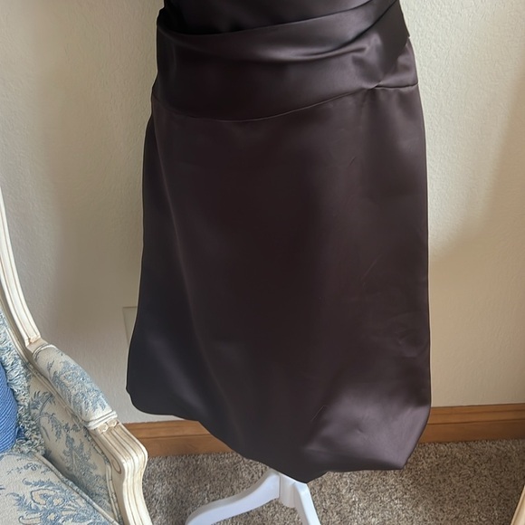 Vera Wang Chocolate Brown Dress Size 10 Satin - Picture 3 of 8